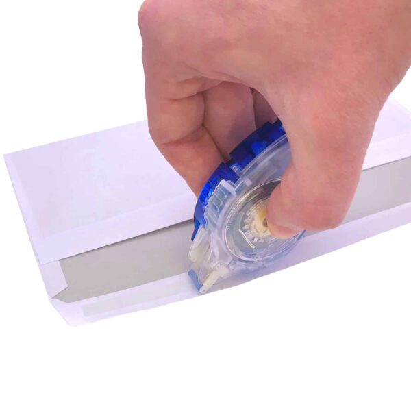 Glue Tape - Kleberoller permanent 8,4 mm breit 16 m lang blau Kuvert kleben
