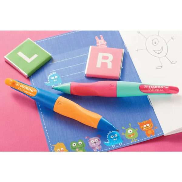 Stabilo Easy Ergo Druckbleistift 1.4 R bunt am Schreibtisch